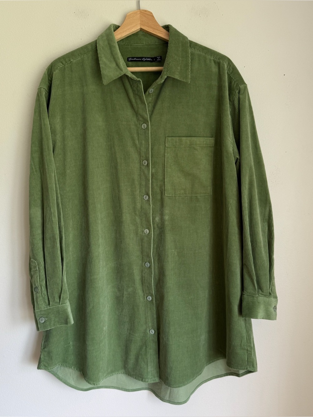 Gudrun Sjoden Oversized Corduroy Button-Down Shirt Organic Cotton in Green - Picture 2 of 5